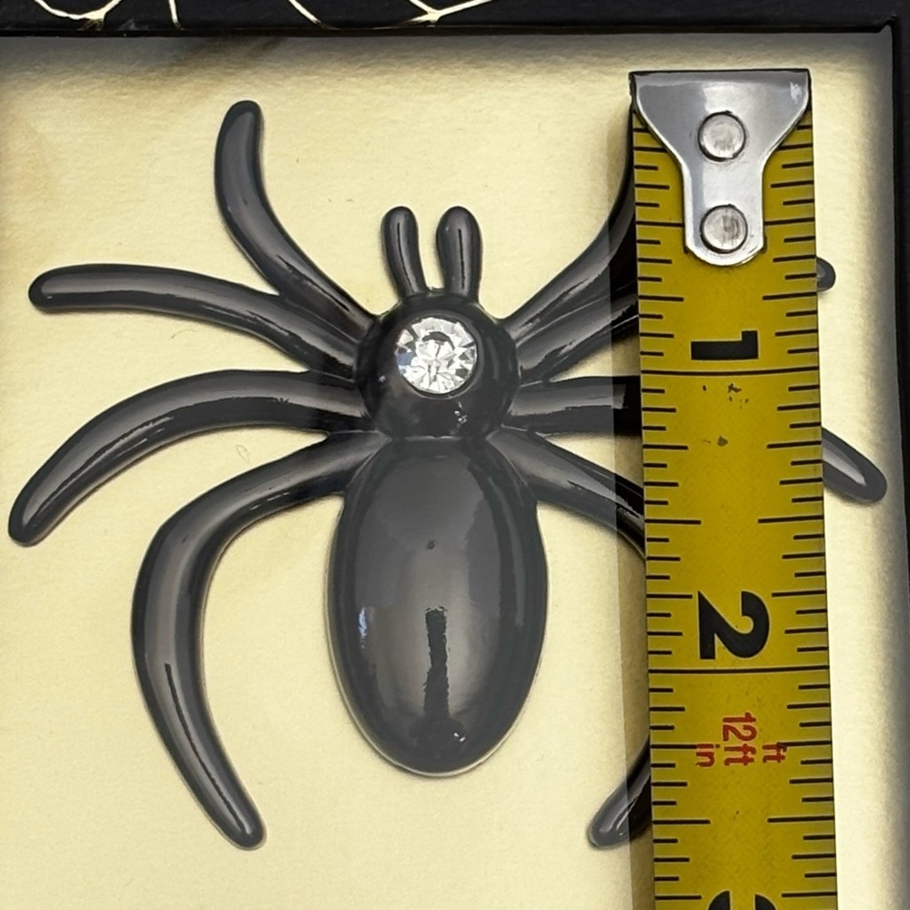Anthropologie Halloween Black Spiders Pumpkin Pin Charms - New - Picture 5 of 6